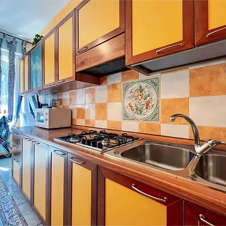 Διαμέρισμα In 45682 *